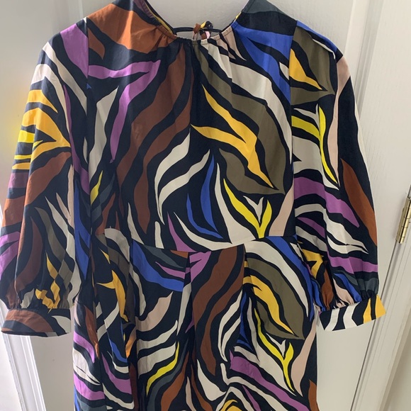 Dress - Picture 2 of 5